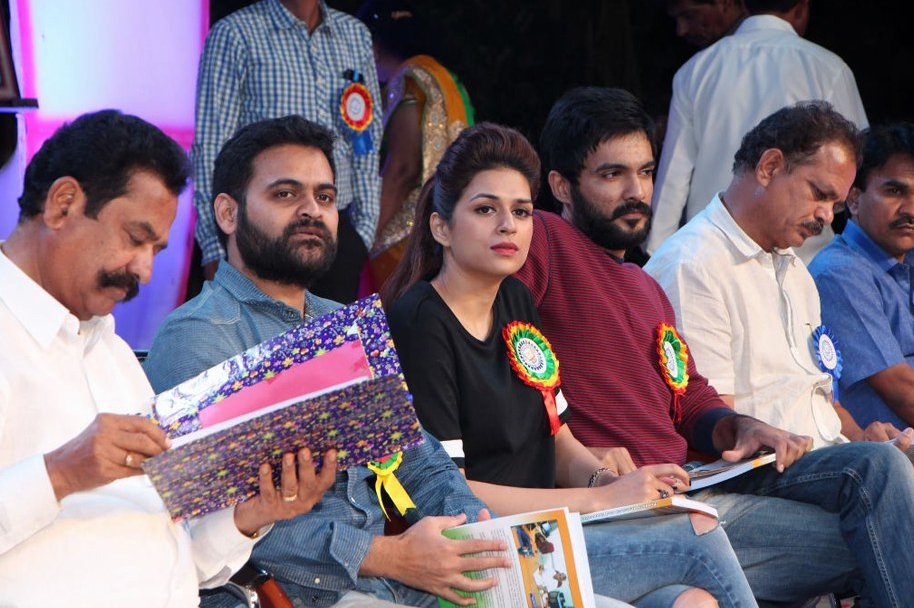 Guntur-Talkies-Movie-Team-at-TRR-School-Anniversary-Celebrations